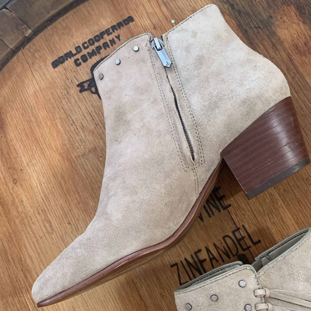 Sam Edelman | Rudie Tan Suede Fringe Tassel Studded Zip Slip On Ankle Boots 7M - Picture 13 of 17